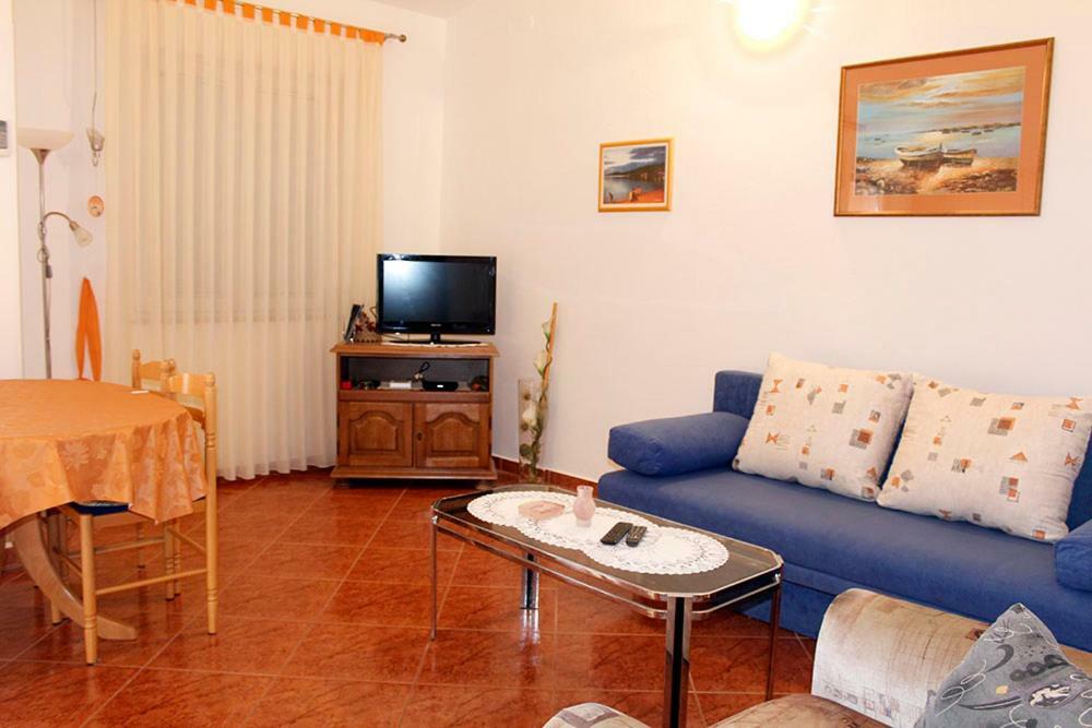 Apartmani Zeljko Metajna Exterior photo