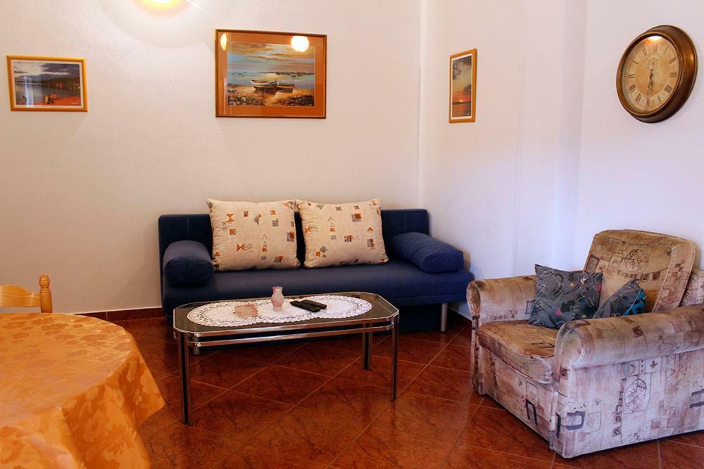 Apartmani Zeljko Metajna Exterior photo