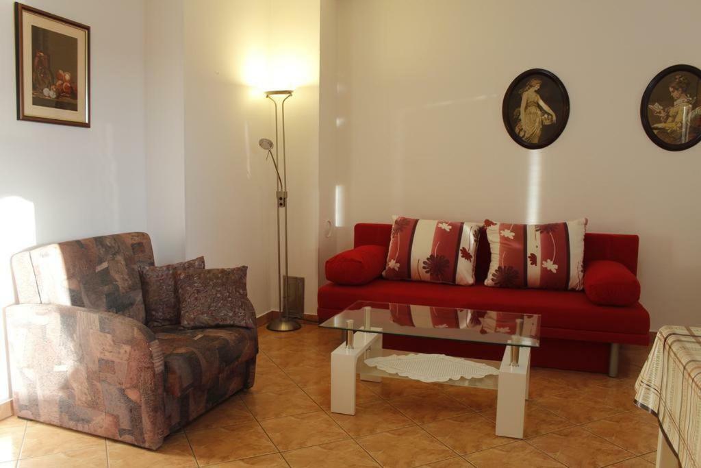 Apartmani Zeljko Metajna Exterior photo